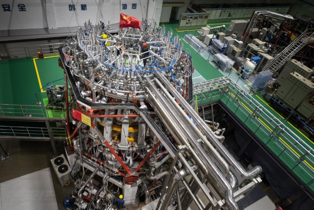 Nuclear reactor components Nuclear reactor components